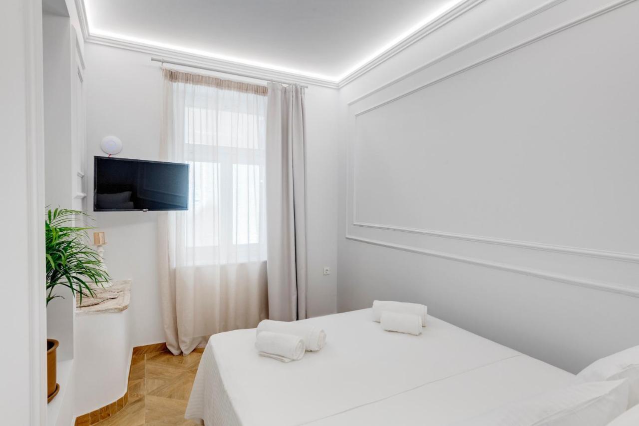 Amare Boutique Suites Эрмуполис Экстерьер фото